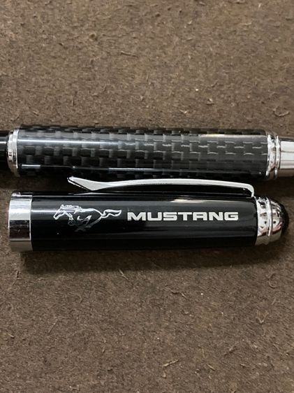 ปากกาแบรนรถยนต์ Sport ด้ามเป็น Carbon Fiber Ballpoint Pen Ford  Mustang Black Text and Logo Carbon Fiber Germany รูปที่ 5