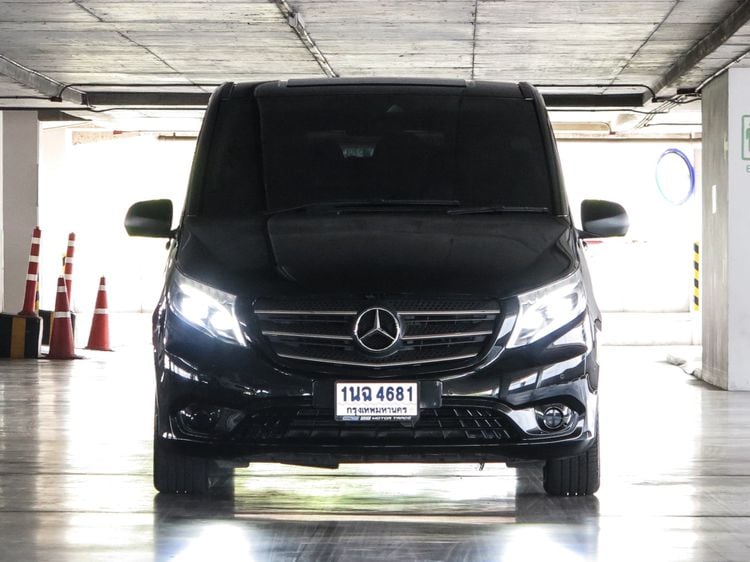Mercedes-Benz V-Class 2017 Vito Van ดีเซล ไม่ติดแก๊ส เกียร์อัตโนมัติ ดำ รูปที่ 4