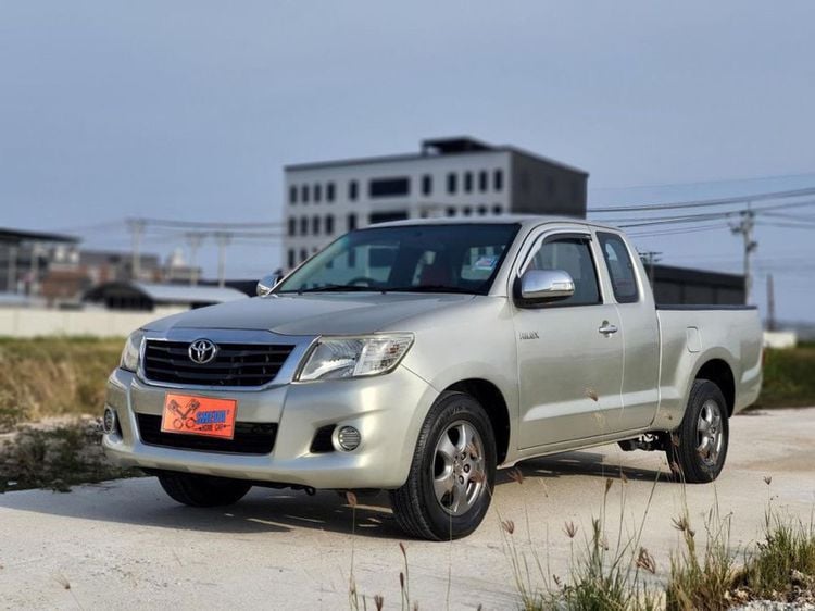 Toyota Hilux Vigo 2012 2.7 CNG เบนซิน ไม่ติดแก๊ส เกียร์ธรรมดา บรอนซ์ทอง รูปที่ 2