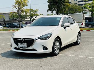 Mazda 2 1.3 Skyactiv Sports High Plus  ซื้อรถผ่านไลน์ รับฟรีบัตรเติมน้ำมัน K01386