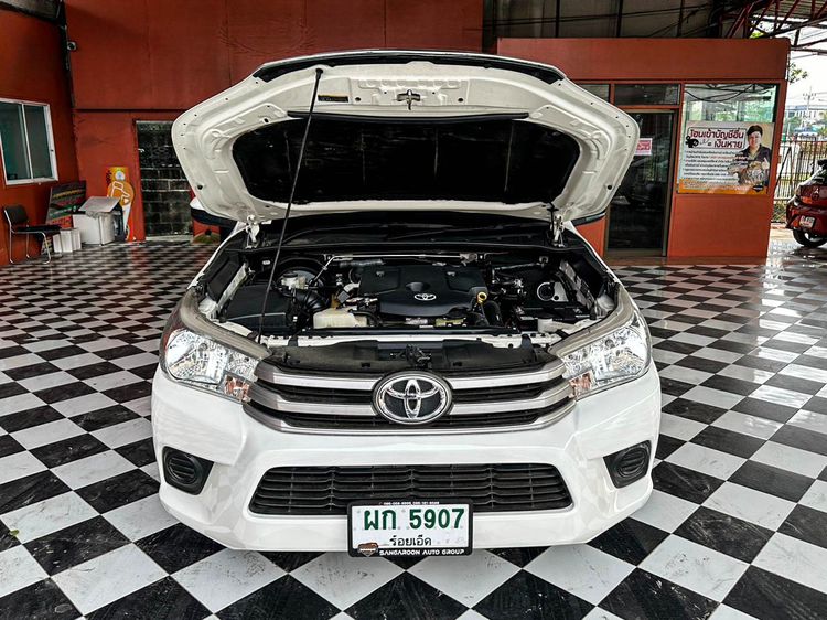 Toyota Hilux Revo 2018 2.4 J Plus Pickup เบนซิน ไม่ติดแก๊ส เกียร์ธรรมดา ขาว รูปที่ 4