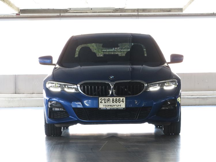 BMW Series 3 2021 330e Sedan ปลั๊กอินไฮบริด (PHEV) ไม่ติดแก๊ส เกียร์อัตโนมัติ น้ำเงิน รูปที่ 4