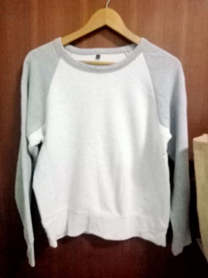 Muji sweater ไซส์ S ผ้าไม่หนา อก 36 ยาว 24:แขนยาว 27นิ้ว  ใส่1-2 ครั้ง สภาพดี  รูปที่ 3