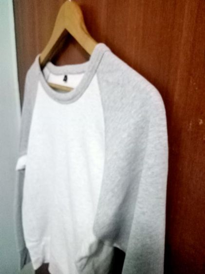 Muji sweater ไซส์ S ผ้าไม่หนา อก 36 ยาว 24:แขนยาว 27นิ้ว  ใส่1-2 ครั้ง สภาพดี  รูปที่ 4