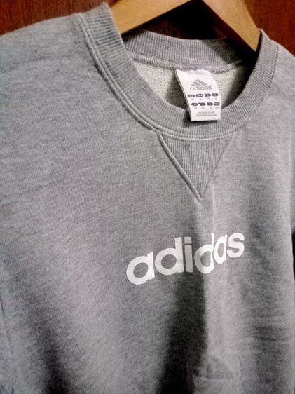 Adidas great sweater :size S ผู้หญิง อก 34 ยาว 20 แขนยาว21 นิ้ว ผ้านิ่ม ไม่หนา ใส่สบาย สภาพดีมาก งานเก็บสะสม สกรีนดีมาก ไม่แตก ป้ายชัดเจน  รูปที่ 11