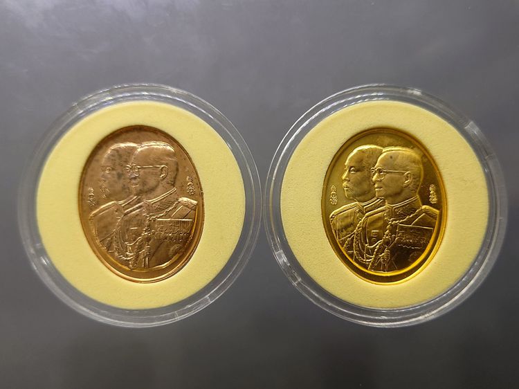 เหรียญที่ระลึก 100 ปี โรงเรียนนายร้อยตำรวจ ชุด 2 เหรียญ เนื้อทองแดงชุบทองคำ เนื้อทองแดงขัดเงา ปี2545 พร้อมกล่องไม้เดิมๆ หายาก รูปที่ 3