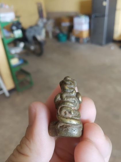 พระเนื้อทองเหลือง(พระรูปหล่อพระปิดตายันต์ยุ่ง(ทรงเรียว)(ไม่ทราบพระเกจิที่สร้าง))พระบ้านพระเครื่องรางของมงคล