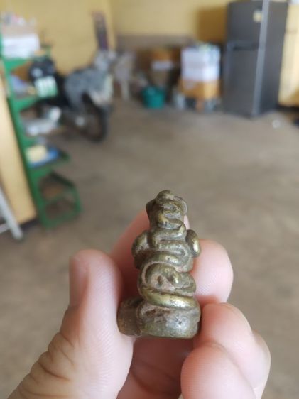 พระเนื้อทองเหลือง(พระรูปหล่อพระปิดตายันต์ยุ่ง(ทรงเรียว)(ไม่ทราบพระเกจิที่สร้าง))พระบ้านพระเครื่องรางของมงคล รูปที่ 7