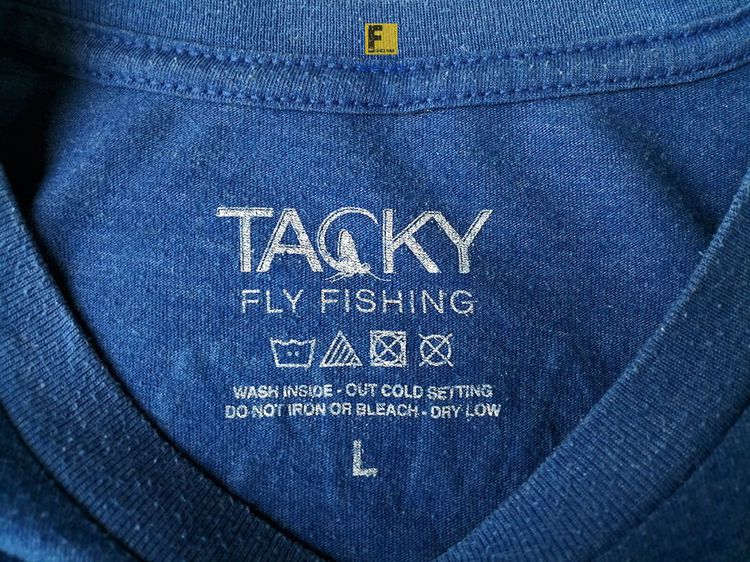 เสื้อยืด TACKY FLY FISHING สีฟ้า แขนสั้น สกรีนหน้าหลัง เสื้อตกปลา รูปที่ 3