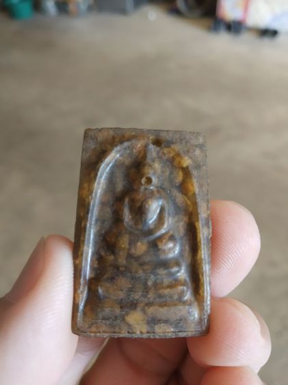 พระเนื้อข้าวสารหิน(พระสมเด็จข้าวสารหิน(พระหลวงพ่อน้อย)(วัดเนินเวียง)(จังหวัดนครสวรรค์ปี2538))พระบ้านพระเครื่องรางของมงคล รูปที่ 3