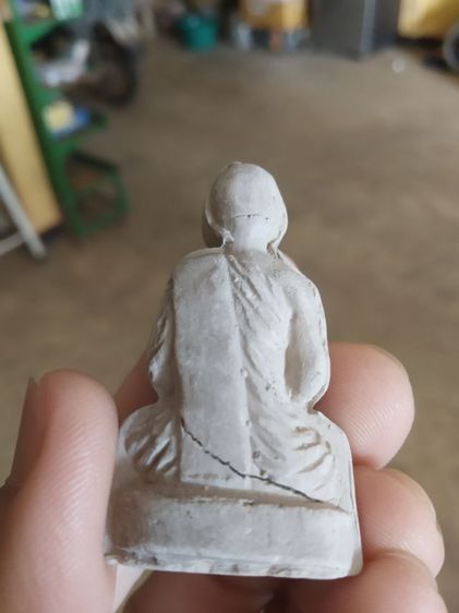 พระเนื้อผงรูปลอยองค์(พระผงรูปเหมือนพระครูบาคำเป็ง(จิตตปัญโญ)(สำนักสงฆ์สุขาวดีวราราม)(จังหวัดกำแพงเพชร))พระบ้านพระเครื่องรางของมงคล รูปที่ 8