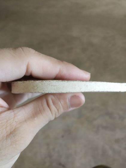 พระเนื้อว่านผสมผงพิมพ์ใหญ่(พระผงมหามงคล(พระหลวงพ่อโสธรพิมพ์ใหญ่สำหรับตั้งโต๊ะ)(วัดโสธรวรารามวรวิหาร)(จังหวัดฉะเชิงเทรา))พระเครื่องรางของมงคล รูปที่ 17