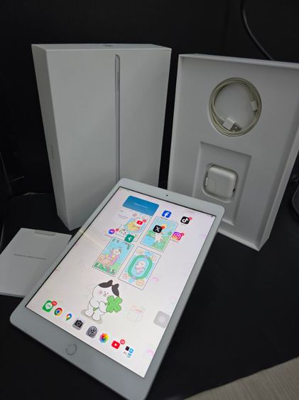 iPad Gen 7 32 GB WiFi สีเงิน อุปกรณ์ครบกล่องสภาพสวย รูปที่ 4