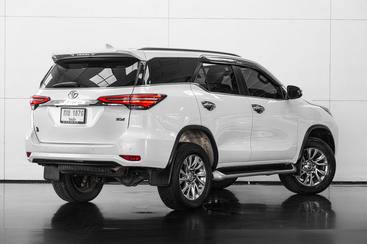 Toyota Fortuner 2020 2.4 V 4WD Utility-car ดีเซล ไม่ติดแก๊ส เกียร์อัตโนมัติ ขาว รูปที่ 4