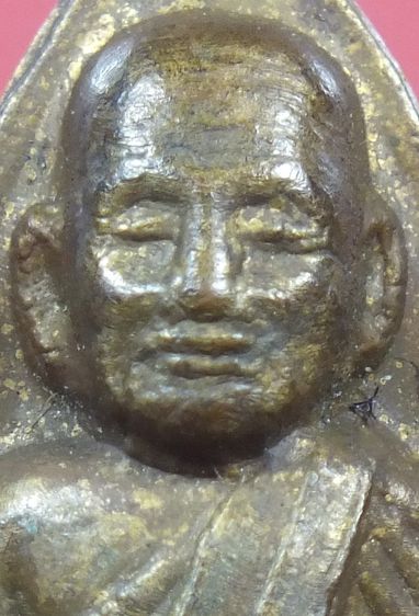 หลวงปู่ทวดหลัง3จุด วัดช้างให้ ปี24 รูปที่ 2