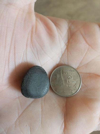 พระเนื้อว่านผสมผงพิมพ์เล็ก(พระพิมพ์พระสังกัจจายน์(มหาเศรษฐี)หลังเรียบเนื้อออกสีดำ(ไม่ทราบพระเกจิที่สร้าง))พระบ้านพระเครื่องรางของมงคล รูปที่ 8