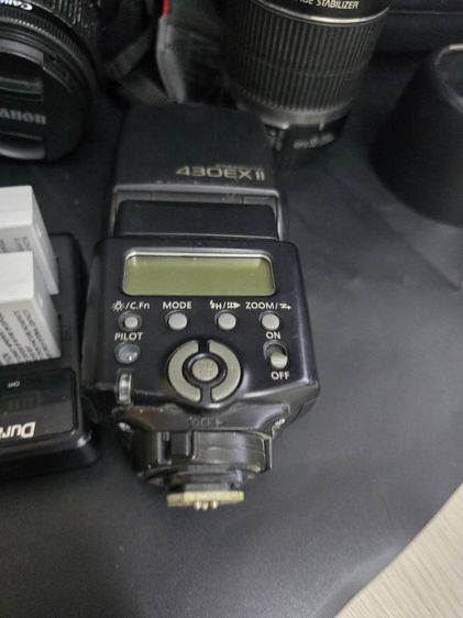 กล้อง CANON EOS 700D Fullset เลนส์3 ตัว +แฟลช +GRIP BATT +กระเป๋า รูปที่ 3