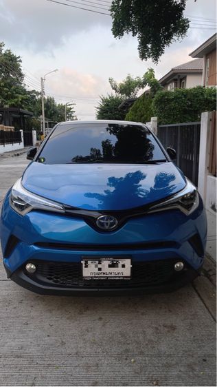 Toyota C-HR 2019 1.8 Hybrid Hi Utility-car ปลั๊กอินไฮบริด (PHEV) ไม่ติดแก๊ส เกียร์อัตโนมัติ ฟ้า