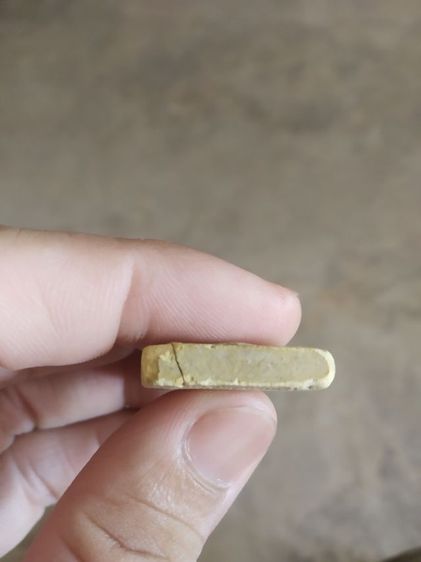 พระเนื้อว่านผสมผง(สมเด็จรูปเหมือนพระหลวงปู่ทองคำ(สวณโณ)พระเกจิ(พระซ่อม)(วัดบ้านดงสว่าง)รุ่นแรก(จังหวัดอำนาจเจริญปี2538))พระเครื่องของมงคล รูปที่ 16