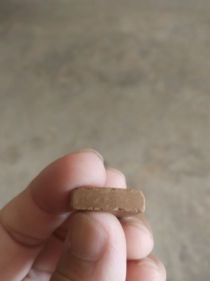 พระเนื้อดินเผา(พระรูปเหมือนพระหลวงพ่อพรหม(วัดช่องแค)(รูปทรงระฆัง)(จังหวัดนครสวรรค์)(หลังยันต์มะอะอุ)(พระชำรุด))พระบ้านพระเครื่องรางของมงคล รูปที่ 17