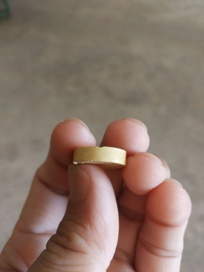 พระเนื้อผงทรงกลมพิมพ์เล็ก(พระบรมสาทิสลักษณ์เนื้อผงจำลอง(สมเด็จพระจุลจอมเกล้าเจ้าอยู่หัว)(วัดพัฒนาราม)(จังหวัดอุดรธานีปี2536))พระเครื่องมงคล รูปที่ 14