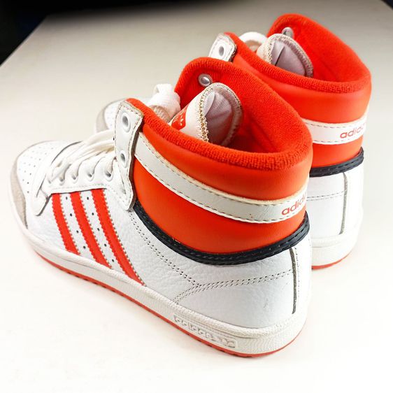 รองเท้าผ้าใบหนัง Adidas สีขาวคาดส้ม No.37.5 สภาพใหม่ รูปที่ 4