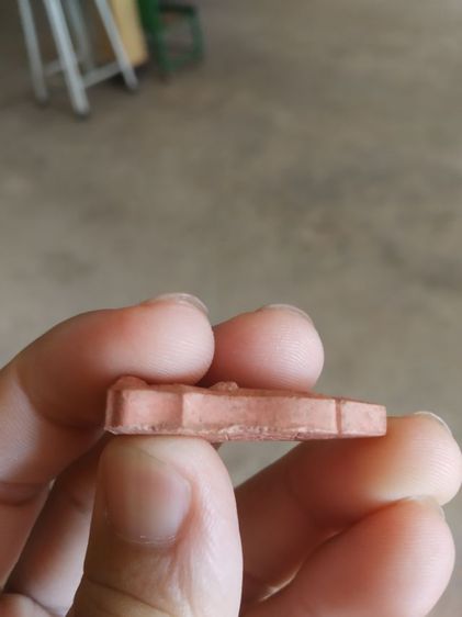 พระเนื้อผงพิมพ์เล็ก(พระพิมพ์พระโคนสมอหลังยันต์(วัดชำสมอ)(รุ่นแรก)(ที่ระลึกในงานผูกพัทธสีมา)(จังหวัดระยองปี2560))พระบ้านพระเครื่องรางของมงคล รูปที่ 13