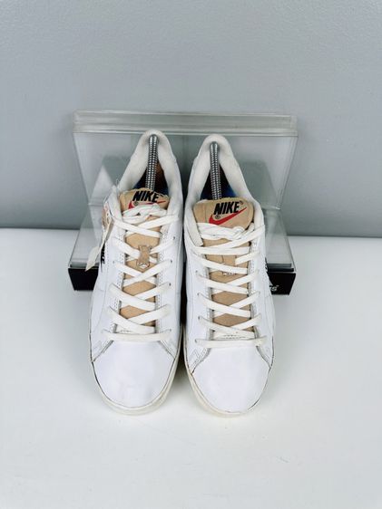 รองเท้า Nike Sz.9.5us43eu27.5cm งานวินเทจ สีขาวล้วน งานเก่าเก็บ ลิ้นรองเท้าลอก นอกนั้นสวย ใส่เที่ยวลำลองดี รูปที่ 2