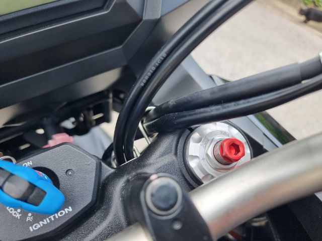 Suzuki vstorm 650xt 2019 รูปที่ 12