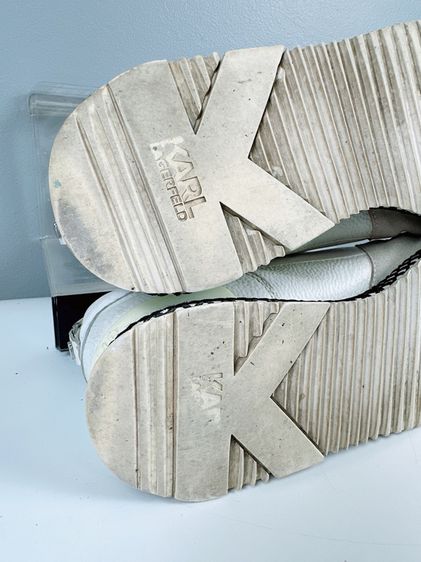 รองเท้า Karl Lagerfeld Sz.11us45eu29cm สีขาว แบรนด์ดี Insoleแผ่นใหม่ของGeoxอย่างดี มีรอยถลอกข้างขวาจุดนึง นอกนั้นสภาพดี ใส่เที่ยวลำลองสบาย รูปที่ 6