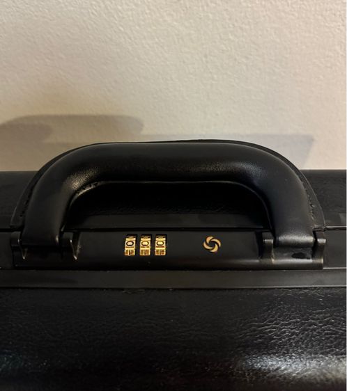 กระเป๋า Samsonite Quantum Classic Executive Black Attache Briefcase Vintage ของใหม่ Made in USA 🇺🇸 รูปที่ 2