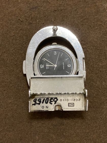 นาฬิกาหัวเข็ดขัดทรงมันๆ Seiko Vintage Watch Belt Buckle Seiko 2c21-0110 Quartz รูปที่ 4