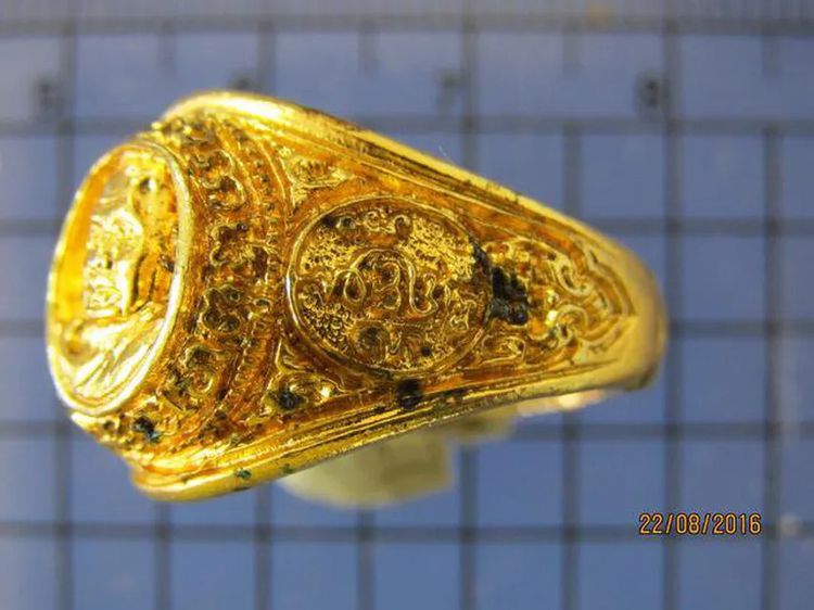 3784 แหวนกระไหล่ทอง หลวงพ่อทองดำ วัดท่าทอง ปี 2547 จ.อุตรดิต รูปที่ 2