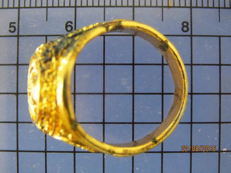 3784 แหวนกระไหล่ทอง หลวงพ่อทองดำ วัดท่าทอง ปี 2547 จ.อุตรดิต รูปที่ 4