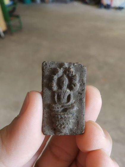 ทานเนื้อว่านดำผสมผง(พระพิมพ์พระปางนาคปรกนั่งบนฐานหลังเรียบ(ไม่ทราบพระเกจิที่สร้าง)(080401)(ไม่ทราบอายุ))พระบ้านพระเครื่องรางของมงคล รูปที่ 4