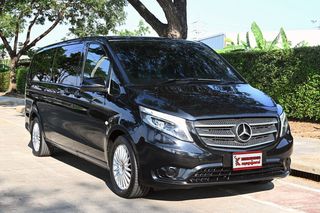 Mercedes-Benz Vito 2.2 W447 119 Tourer SELECT ( ปี 2019 ) รถบ้านมือเดียวใช้ในครอบครัว ตัวนี้ออปชั่นเยอะกว่าที่ขายในไทย
