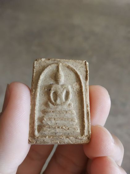 พระเนื้อว่านผสมผง(พระพิมพ์พระสมเด็จหลังเรียบ(080405)(ไม่ทราบพระเกจิที่สร้าง)(มีขอบแตกเล็กน้อย))พระบ้านพระเครื่องรางของมงคล รูปที่ 5