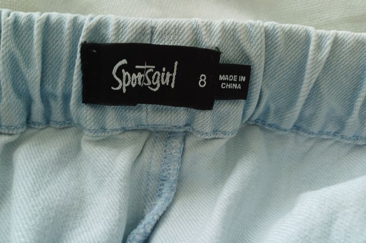 Sportsgirl Jeans Size 8 
สียีนส์ฟอกฟ้าอ่อน รูปที่ 5