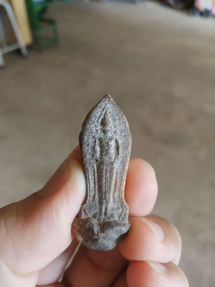 พระเนื้อดินเผา(พระปางประจำวันเกิดเป็นพระปรางค์ประจำวันอาทิตย์หลังเรียบ(080431)(ไม่ทราบพระเกจิที่สร้าง))พระบ้านพระเครื่องรางของมงคล