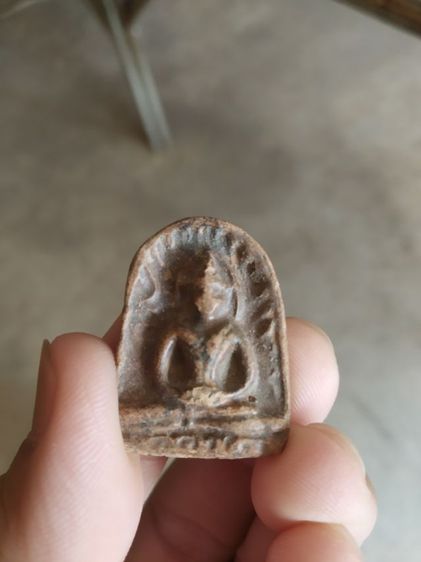 พระเนื้อดินเผา(พระพิมพ์พระซุ้มกอหลังเรียบ(080472)(ไม่ทราบพระเกจิที่สร้าง)(ไม่ทราบรุ่นและอายุ)(ไม่ค่อยสวย))พระบ้านพระเครื่องรางของมงคล รูปที่ 3