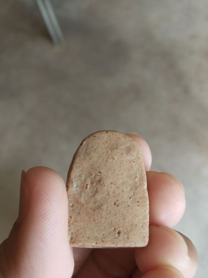 พระเนื้อดิน(พระพิมพ์พระซุ้มกอเนื้อสีน้ำตาลอ่อนๆหลังเรียบ(080473)(ไม่ทราบพระเกจิที่สร้าง)(ไม่ทราบรุ่นและอายุ))พระบ้านพระเครื่องรางของมงคล รูปที่ 6