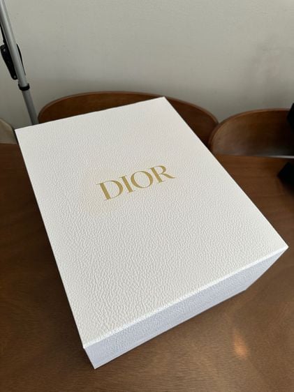 กล่อง Dior