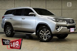 Toyota Fortuner 2020 2.4 V SUV AT (ปี 15-25) B6781
