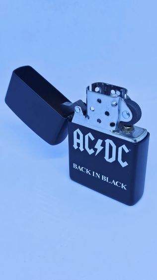 ZIPPO BLACK ACDC Vintage พร้อมใช้ รูปที่ 9