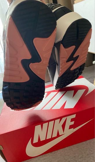 Nike Air Max 90 รองเท้าผู้ชาย เบอร์ 47.5 ฿3,000  ราคาป้าย ฿4,700 รูปที่ 4