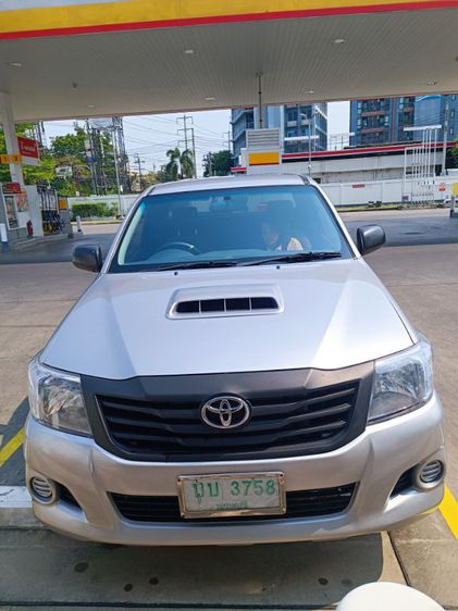 Toyota Hilux Vigo 2015 2.5 Smart Cab E Pickup ดีเซล ไม่ติดแก๊ส เกียร์ธรรมดา บรอนซ์เงิน รูปที่ 3