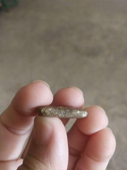 พระเนื้อดินผสมผงพิมพ์เล็ก(พระพิมพ์พระสมเด็จปิลันทน์หลังเรียบเนื้อสีน้ำตาลเข้ม(ไม่ทราบพระเกจิที่สร้าง)(ไม่ทราบอายุ)(100403))พระเครื่องของมงคล รูปที่ 13