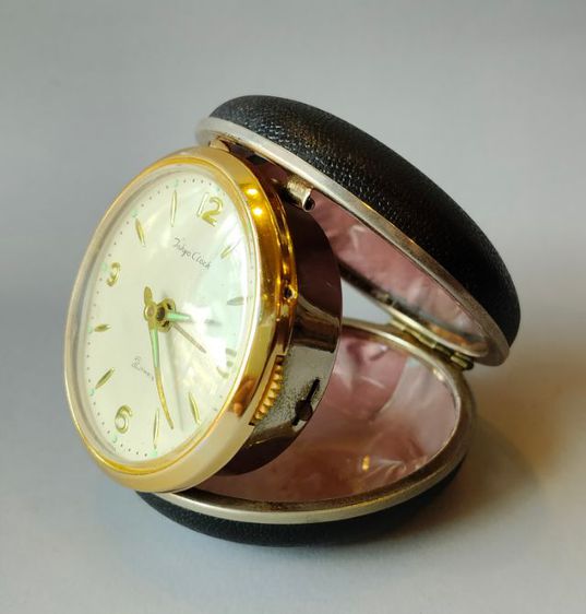 นาฬิกาปลุกพกพาแบบไขลาน Tokyo Clock Vintage alarm clock , ปี 1970's รูปที่ 3