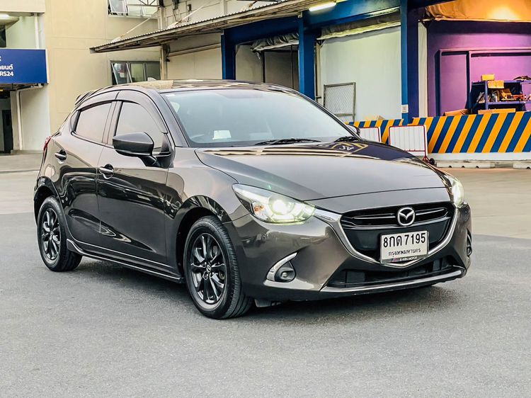 Mazda Mazda 2 2018 1.3 Sports High Connect Sedan เบนซิน ไม่ติดแก๊ส เกียร์อัตโนมัติ น้ำตาล รูปที่ 3