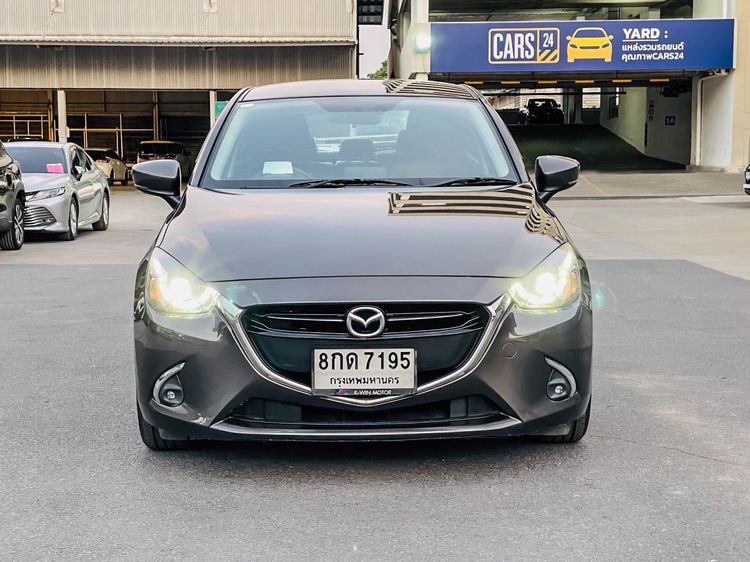 Mazda Mazda 2 2018 1.3 Sports High Connect Sedan เบนซิน ไม่ติดแก๊ส เกียร์อัตโนมัติ น้ำตาล รูปที่ 2